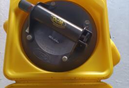 Location outil Ventouse À vitre près de La Motte