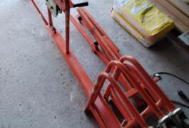 Location outil Lève plaque près de Lanchères