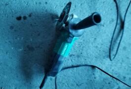 Location outil Meuleuse Hitachi près de Lanchères