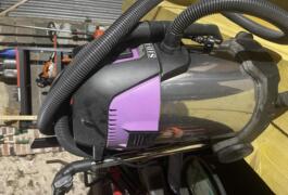 Location outil Aspirateur eau poussière Électrique près de Marchéville