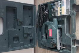 Location outil Scie sauteuse Filaire Metabo près de Villaz