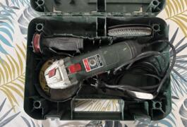 Location outil Meuleuse Électrique Bosch près de Astis