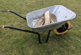 Location outil Brouette près de Maurepas