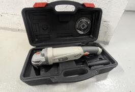 Location outil Meuleuse Électrique près de Maurepas