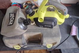Location outil Rabot Électrique Ryobi près de Trun