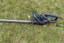 Location outil Taille haie Électrique Mac allister près de Maurepas