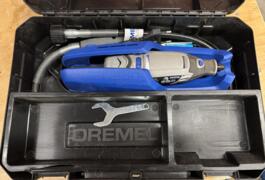 Location outil Outil multifonction Électrique Dremel près de Rezé