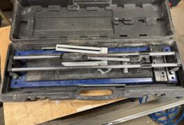 Location outil Coupe carreaux Manuel Dexter près de Rezé