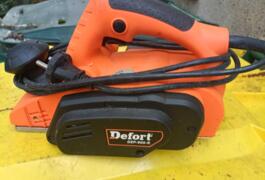 Location outil Raboteuse Électrique près de Guérande