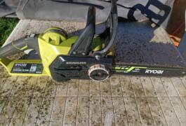 Location outil Tronçonneuse Sans-fil Ryobi près de Antibes