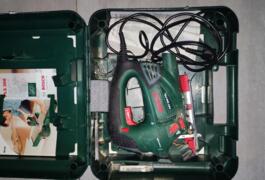 Location outil Scie sauteuse Filaire près de Talange