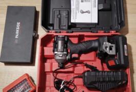 Location outil Visseuse Sans-fil Parkside près de Châlons-en-Champagne