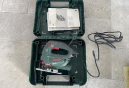 Location outil Scie sauteuse Filaire Bosch près de Tréglonou