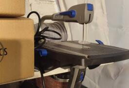 Location outil Scie à chantourner Électrique Dremel près de Paris