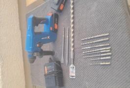 Location outil Burineur perforateur Dexter près de Marseille