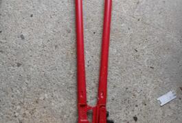 Location outil Pince coupante près de Amfreville-Saint-Amand