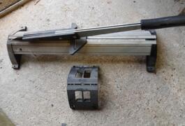 Location outil Coupe parquet Manuel près de Amfreville-Saint-Amand