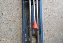 Location outil Coupe carreaux Manuel près de Amfreville-Saint-Amand