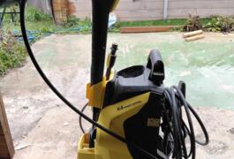 Location outil Nettoyeur haute pression Électrique Karcher près de Le Puy-Sainte-Réparade