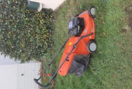 Location outil Tondeuse Thermique Husqvarna près de Crach