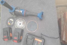 Location outil Meuleuse Sans-fil Dexter près de Marseille