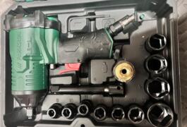 Location outil Visseuse Pneumatique Parkside près de Saint-Paul-Mont-Penit