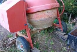 Location outil Bétonnière Thermique Altrad près de Conques-sur-Orbiel