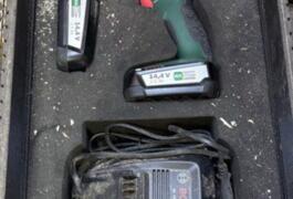 Location outil Perceuse Bosch près de Grenade