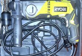 Location outil Perceuse Électrique Ryobi près de Villeneuve-d'Ascq