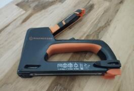 Location outil Agrafeuse Magnusson près de La Garde