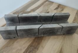 Location outil Boite à onglet près de La Garde