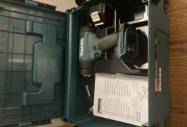 Location outil Décapeur Électrique Makita près de Lyon