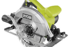 Location outil Scie circulaire Électrique Ryobi près de Val d'Erdre-Auxence