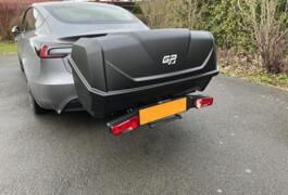 Location outil Coffre de toit Coffre d'attelage près de La Bassée