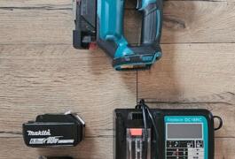 Location outil Agrafeuse Électrique Makita près de Gujan-Mestras