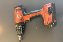 Location outil Perceuse Électrique Hilti près de Courçon