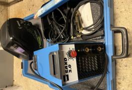 Location outil Poste à souder à l'arc électrique près de Villecresnes