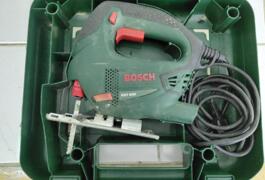 Location outil Scie sauteuse Filaire Bosch près de Arbent