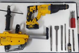 Location outil Burineur perforateur Électrique Dewalt près de Le Hinglé