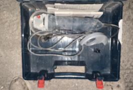 Location outil Meuleuse Électrique Bosch près de Nice