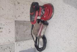 Location outil Bordureuse Électrique près de Les Gonds