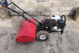 Location outil Motoculteur Thermique Honda près de Villez-sous-Bailleul