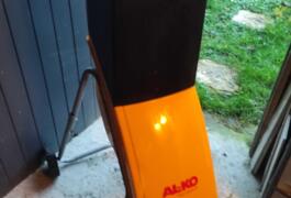 Location outil Broyeur de végetaux Électrique près de Les Gonds