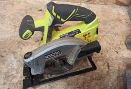 Location outil Scie circulaire près de Aix-en-Provence