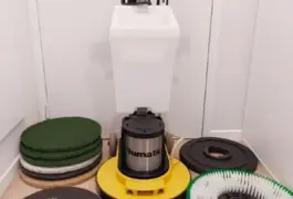 Location outil Autolaveuse Électrique près de Rezé