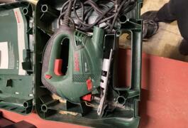 Location outil Scie sauteuse Filaire Bosch près de Fontaine-lès-Dijon