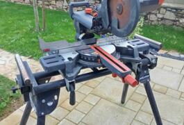 Location outil Scie circulaire Électrique près de Erbray