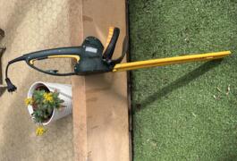 Location outil Taille haie Électrique Metabo près de Toulouse