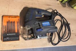 Location outil Scie sauteuse Filaire près de Maubeuge