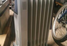 Location outil Radiateur Électrique près de Le Louverot